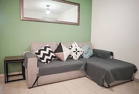 Cozy Apartment Poliforum AC