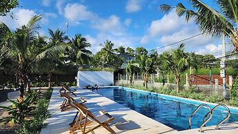 Wanderlust Garden Inn