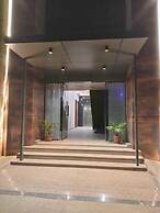 Hotel Mango Tree & Suites