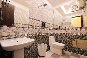 Hotel Mango Tree, Vrindavan