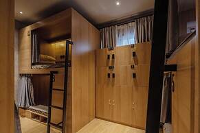 Iforest Youth Hotel - Nanjing Road Pedestrian Street Huanghe Road Stor