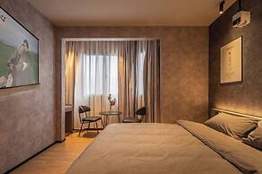 Iforest Youth Hotel - Nanjing Road Pedestrian Street Huanghe Road Stor