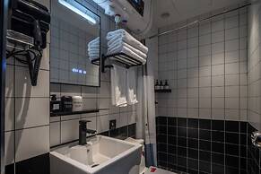 Iforest Youth Hotel - Nanjing Road Pedestrian Street Huanghe Road Stor