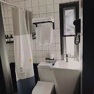 Iforest Youth Hotel - Nanjing Road Pedestrian Street Huanghe Road Stor