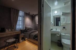 Iforest Youth Hotel - Nanjing Road Pedestrian Street Huanghe Road Stor