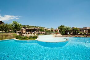 Three-room Apartment in Residence With Pool