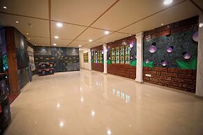 Benzy Palace Resort