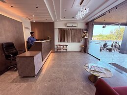 Hotel Kushala Grand, Dombivali