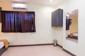 Hotel Shera Residency