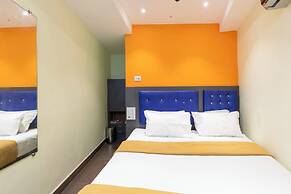Hotel Shera Residency