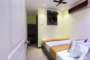 Hotel Shera Residency