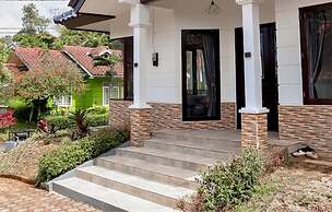 Sierra By Semusim Villa