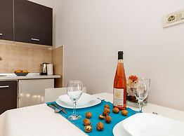 Beachfront Escape in Rovinj