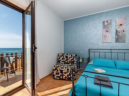 Beachfront Escape in Rovinj