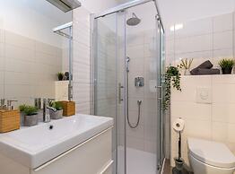 Beachfront Escape in Rovinj