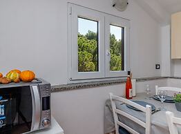 Beachfront Escape in Rovinj