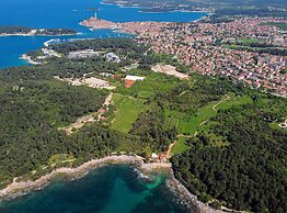 Beachfront Escape in Rovinj