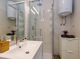 Beachfront Escape in Rovinj