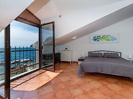 Beachfront Escape in Rovinj