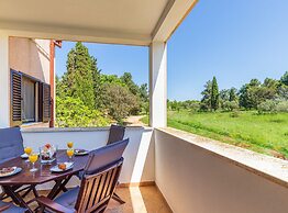 Beachfront Escape in Rovinj