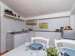 Beachfront Escape in Rovinj