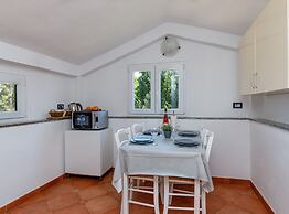 Beachfront Escape in Rovinj