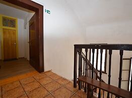 Comfortable and Compact Lodge