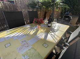 Classic and Modern Umag Apartment With Terrace and BBQ