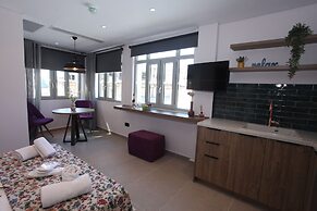 IPELHOME  AVISSINIAS BOUTIQUE APARTMENTS