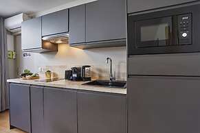 Modern Apartement Center of Paris