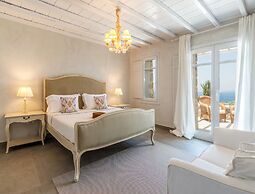 Villa With Views to Delos Island