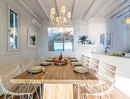 Villa With Views to Delos Island