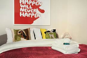 Sublime and new Studio Le Marais / Beaubourg