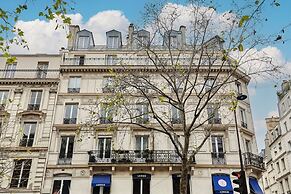 Magnificent Apartment in the Heart of Paris