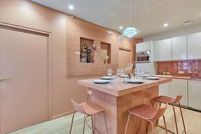 Magnificent Apartment in the Heart of Paris