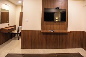 Stayz Inn De-luxe near US Consulate