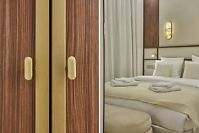 Apartment Matignon St Honore by Studio Prestige