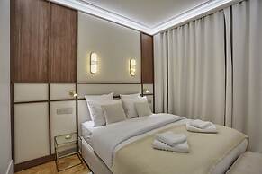 Apartment Matignon St Honore by Studio Prestige