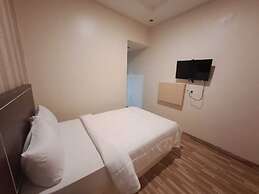 OYO 92944 Luna Guest House