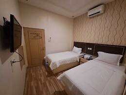 OYO 92944 Luna Guest House