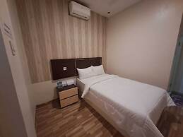 OYO 92944 Luna Guest House