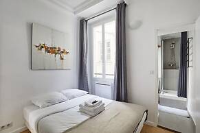 Apartment Center of Paris