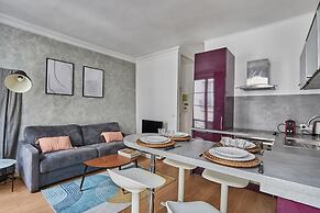 Apartment Center of Paris