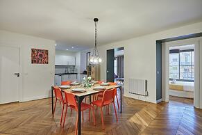 Superb 3 Bedroom Flat in the Center of Paris