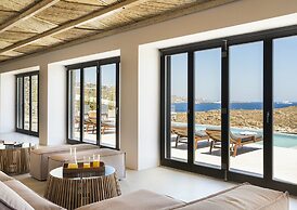 Waterfront Villa With Private Pool