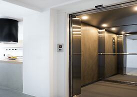 Waterfront Villa With Private Pool