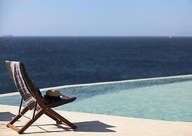 Waterfront Villa With Private Pool