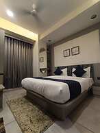 Goroomgo Asiana Motera Ahmedabad