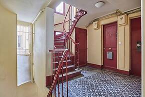 Charming Apartment Center of Paris