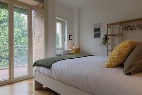 Cinema & Bamboo Flats by Wonderful Italy